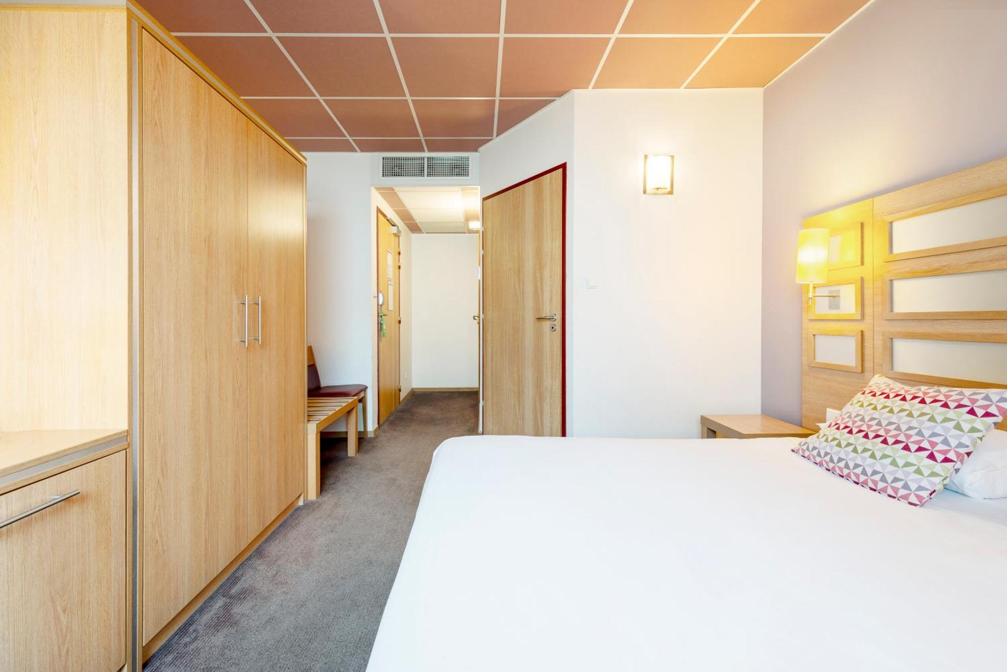 Campanile Metz Nord - Hotel