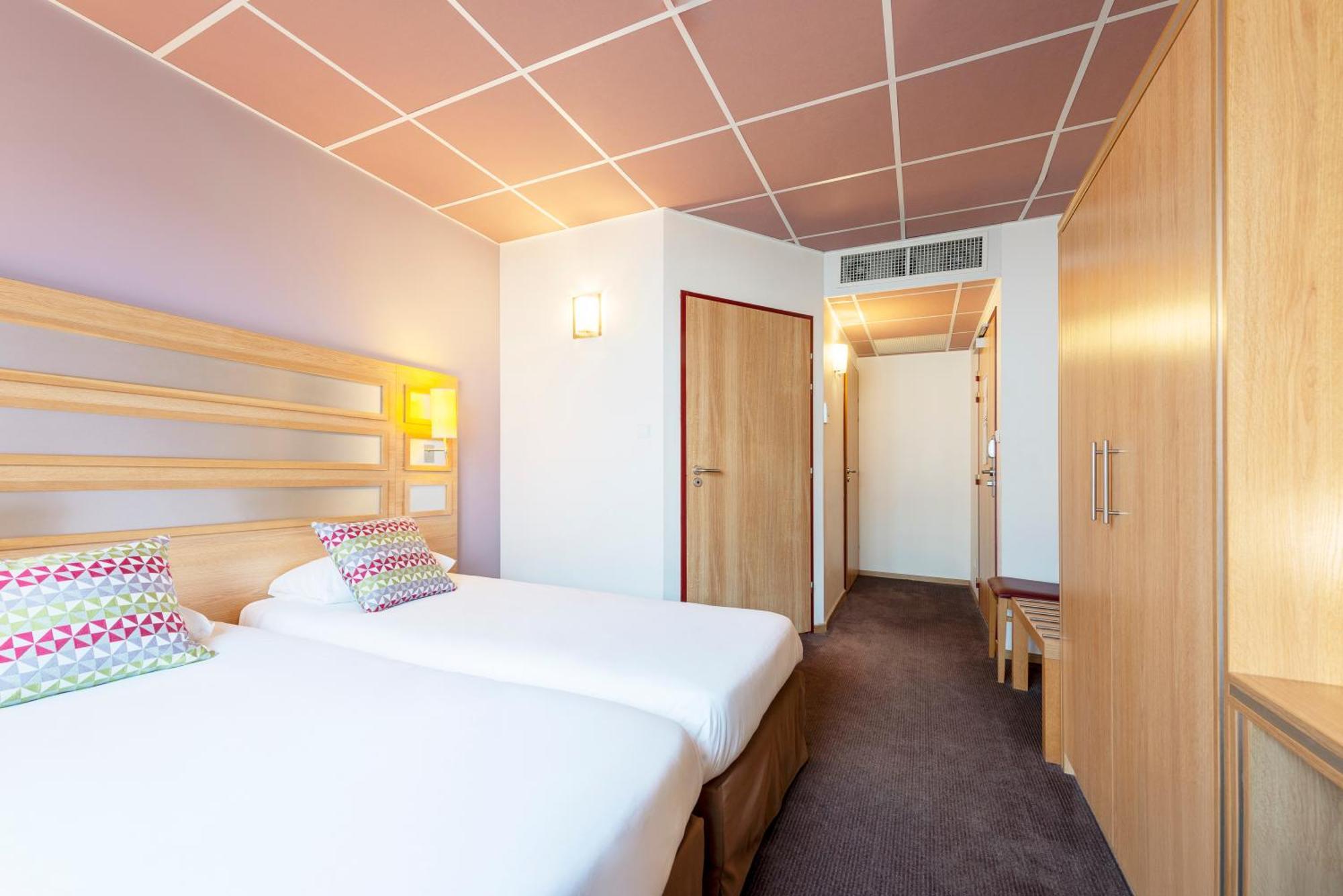 Campanile Metz Nord - Hotel